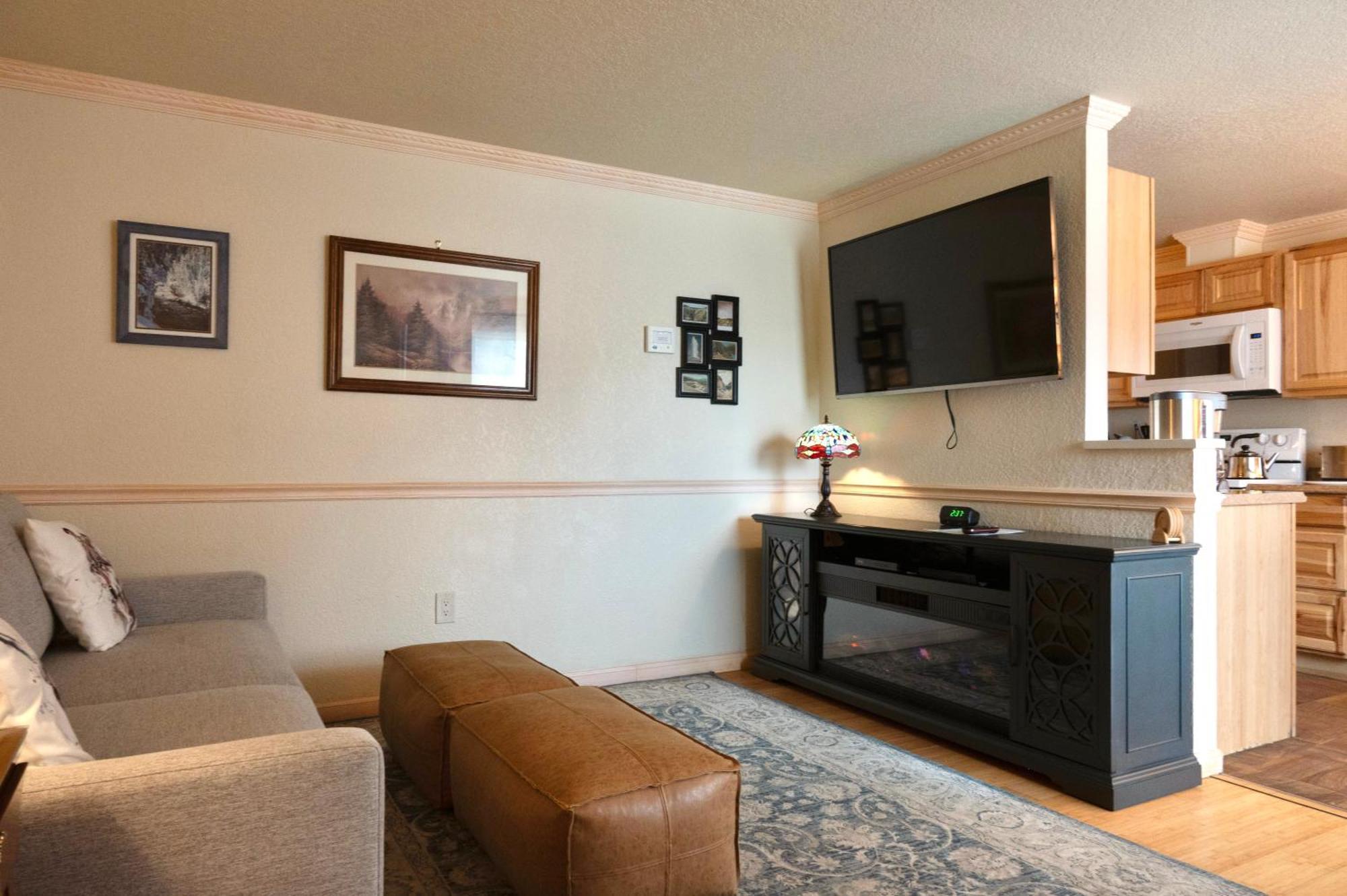 Yellowstone Gateway Inn Gardiner Ngoại thất bức ảnh