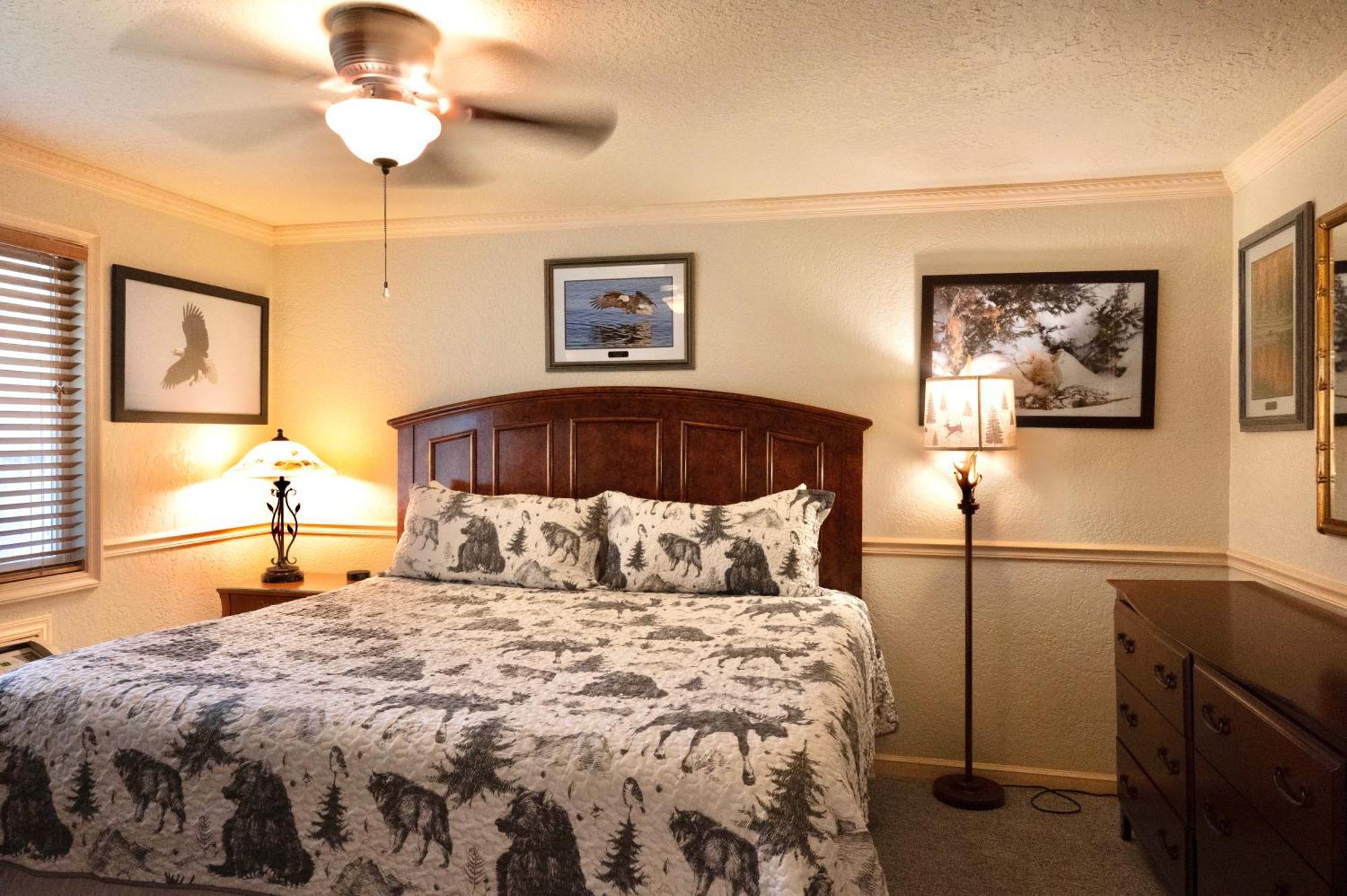 Yellowstone Gateway Inn Gardiner Ngoại thất bức ảnh
