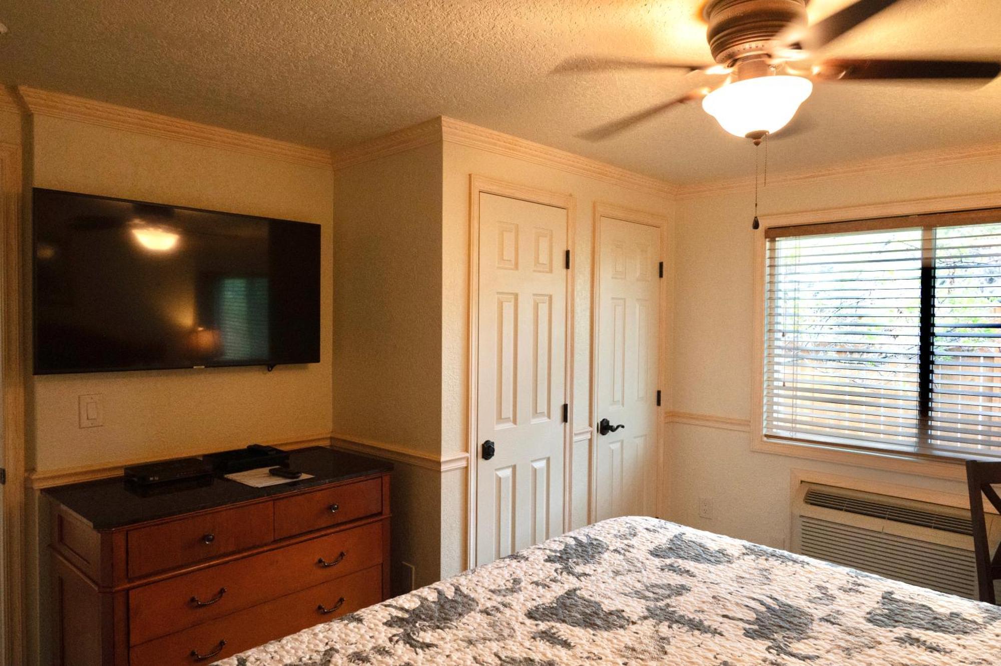 Yellowstone Gateway Inn Gardiner Ngoại thất bức ảnh